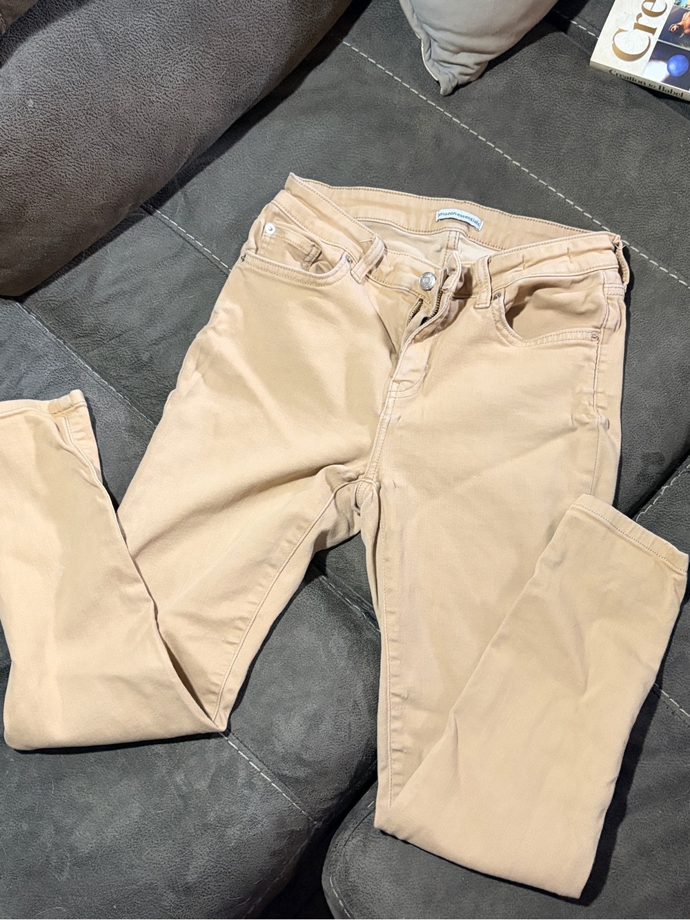 Amazon Essentials Light Beige Slim Jeans